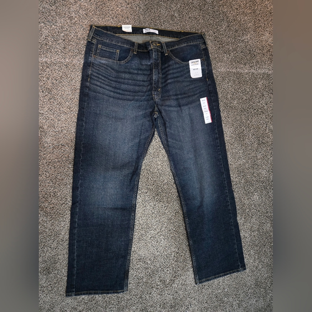 Levi Men's Relaxed Dark Blue Jeans
